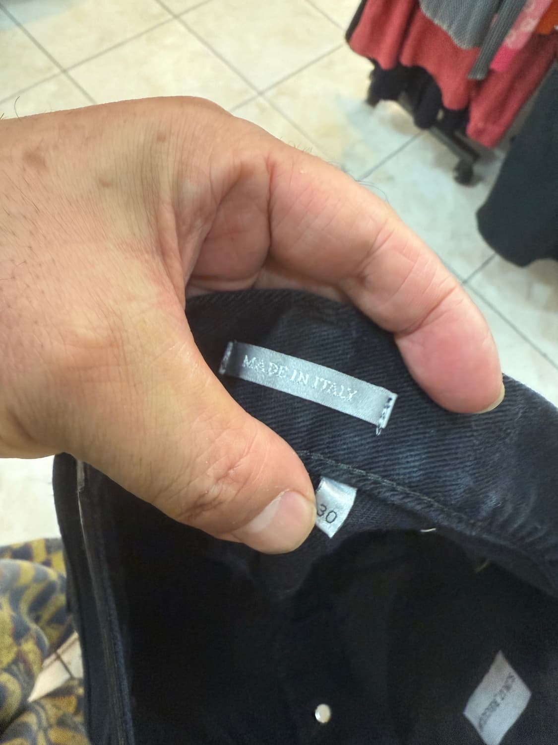 30-31 정품 디올옴므 슬림 블랙진 팝니다 상품이미지3