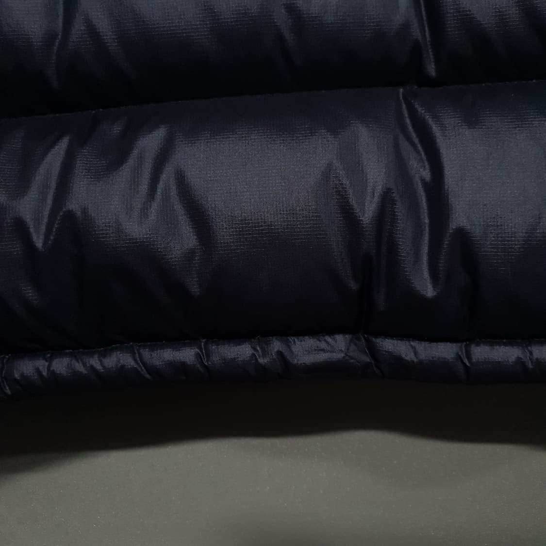 여성 90 (L) 노스페이스 700필 눕시 구스 푸퍼 패딩 점퍼 블랙 상품이미지9