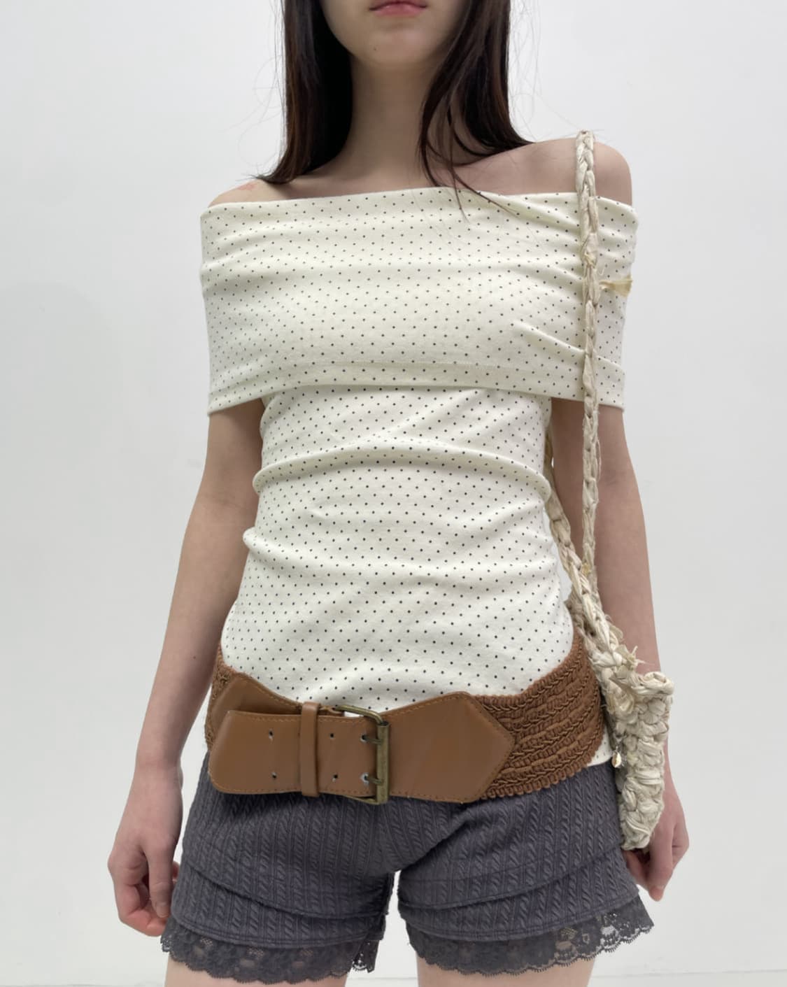 콜로신스 Back tie off shoulder - dot ivory 상품이미지1