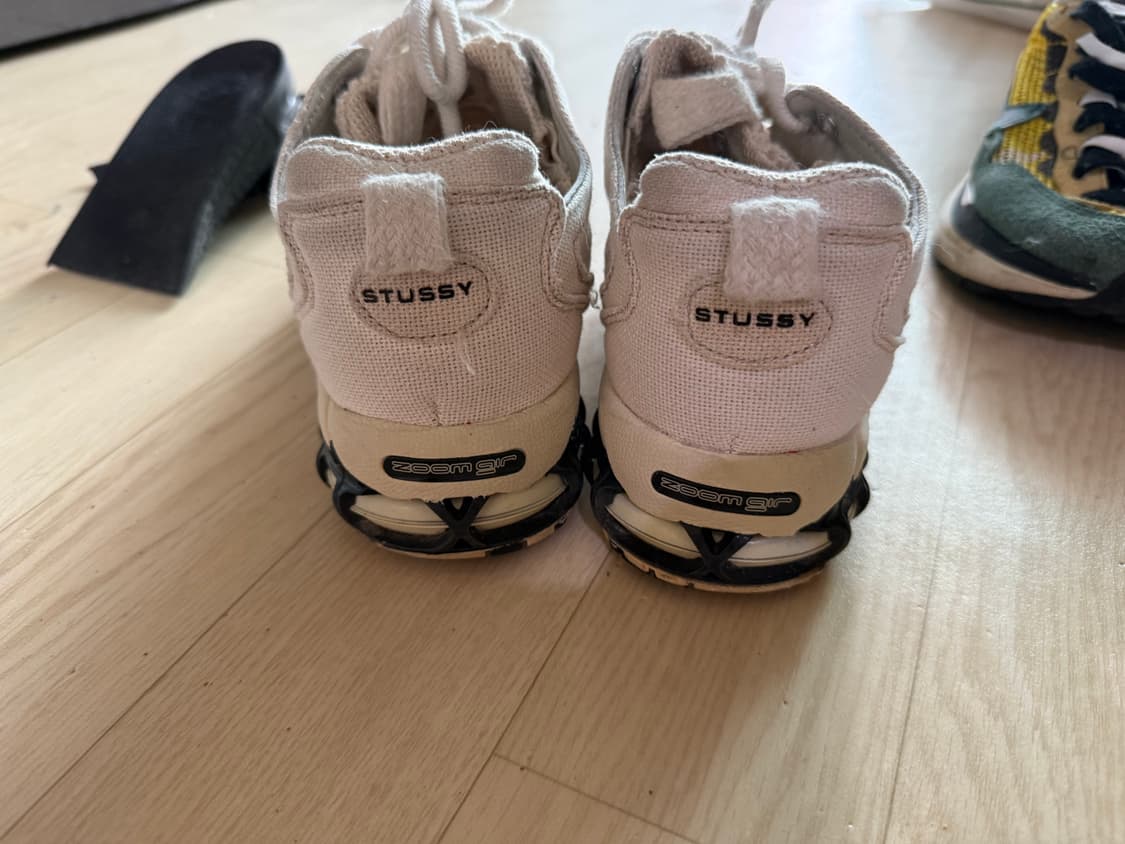 나이키 x 스투시 운동화 크림화이트 상품이미지3