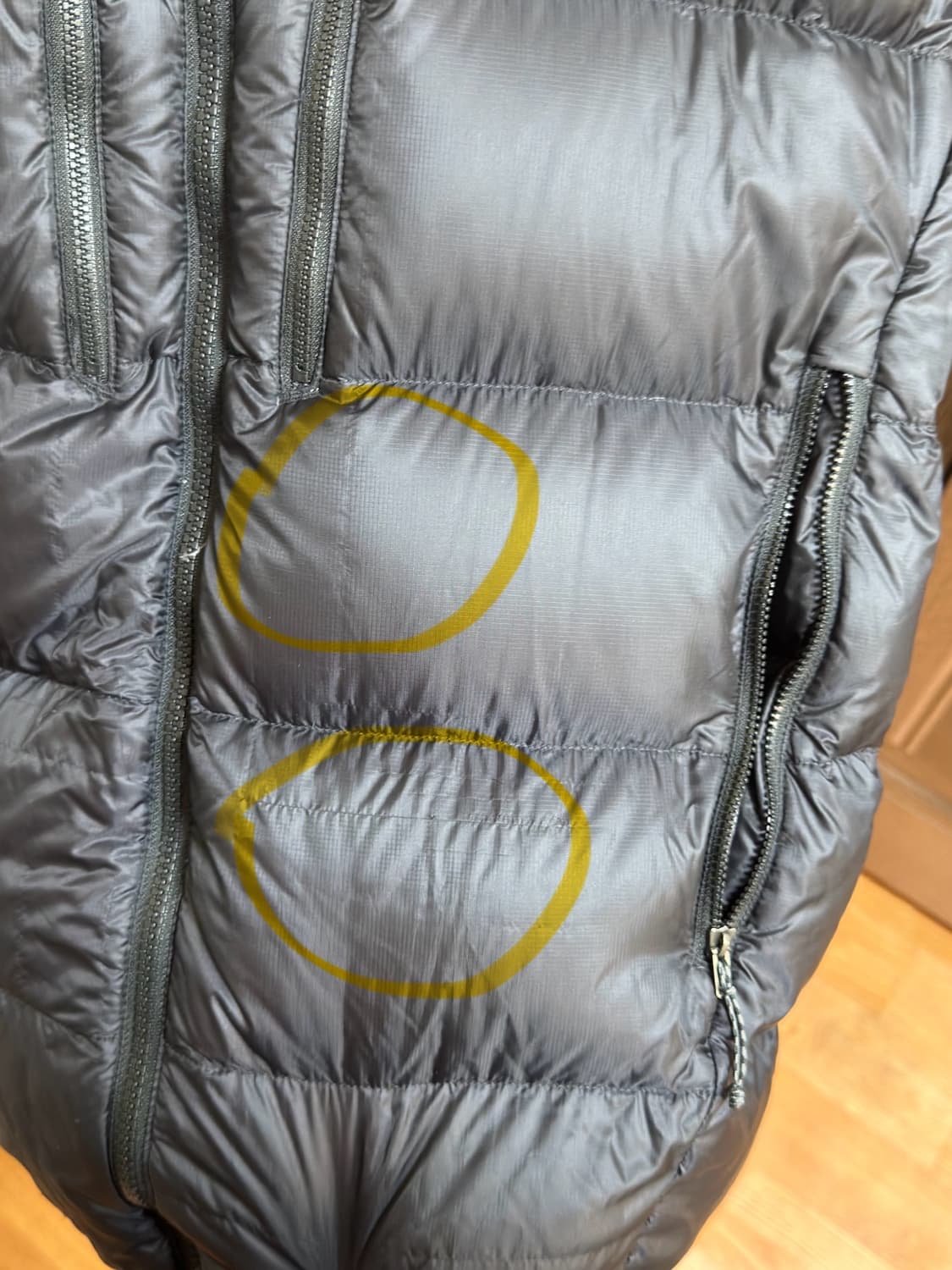 파타고니아 피츠로이 다운 패딩 블랙L 상품이미지5