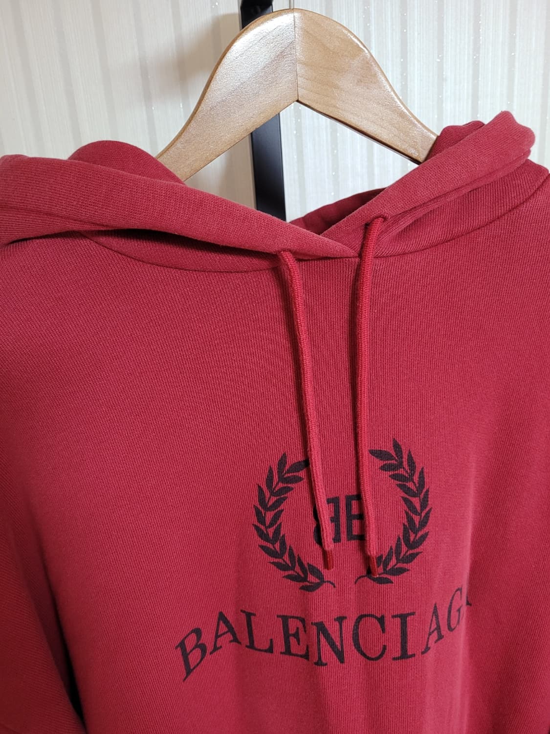 발렌시아가 버건디 월계수 오버핏 후드티셔츠 S #1021 상품이미지2