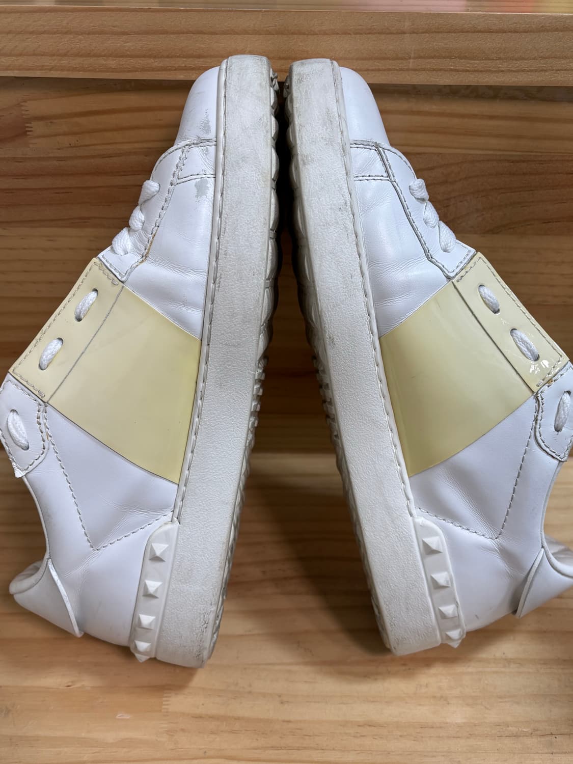 발렌티노 가라바니 히든 유광 스니커즈41.5(265~270mm) 상품이미지4