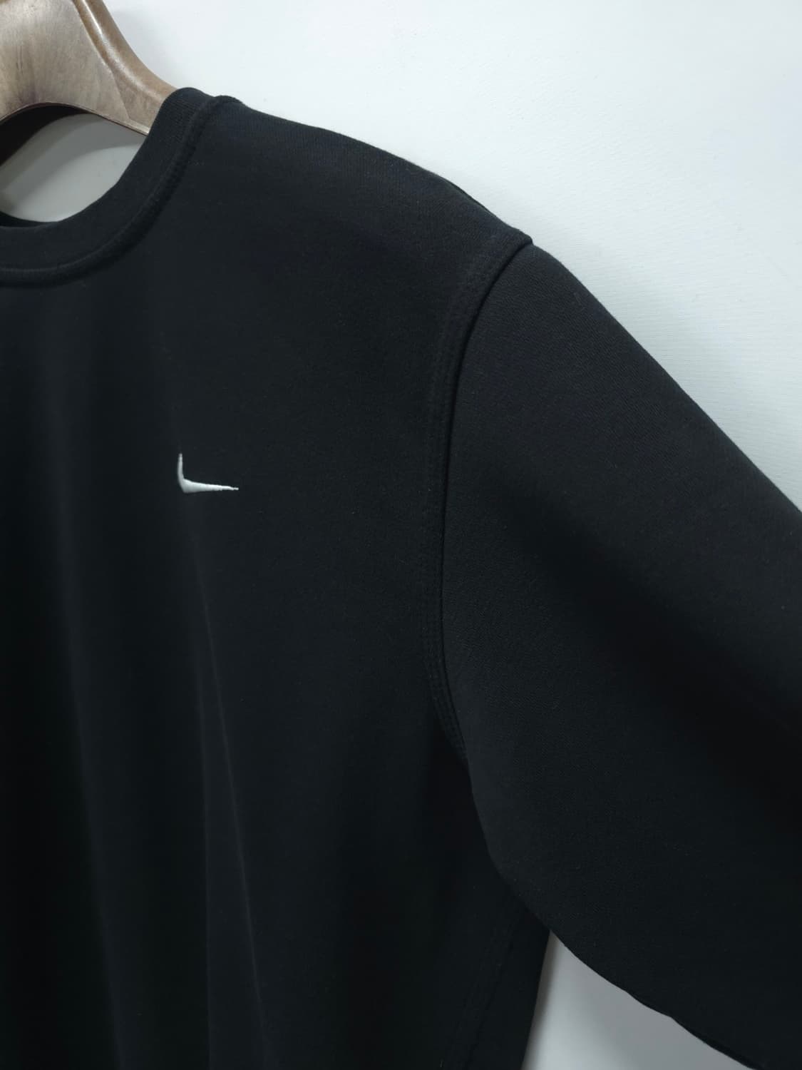 나이키 남성 블랙 솔로스우시 로고 스웻 맨투맨 (XXL) 상품이미지7