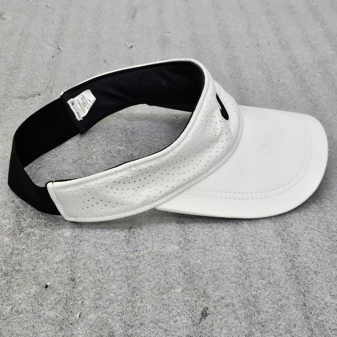 나이키 정품 드라이핏 썬캡 화이트 프리size 상품이미지4