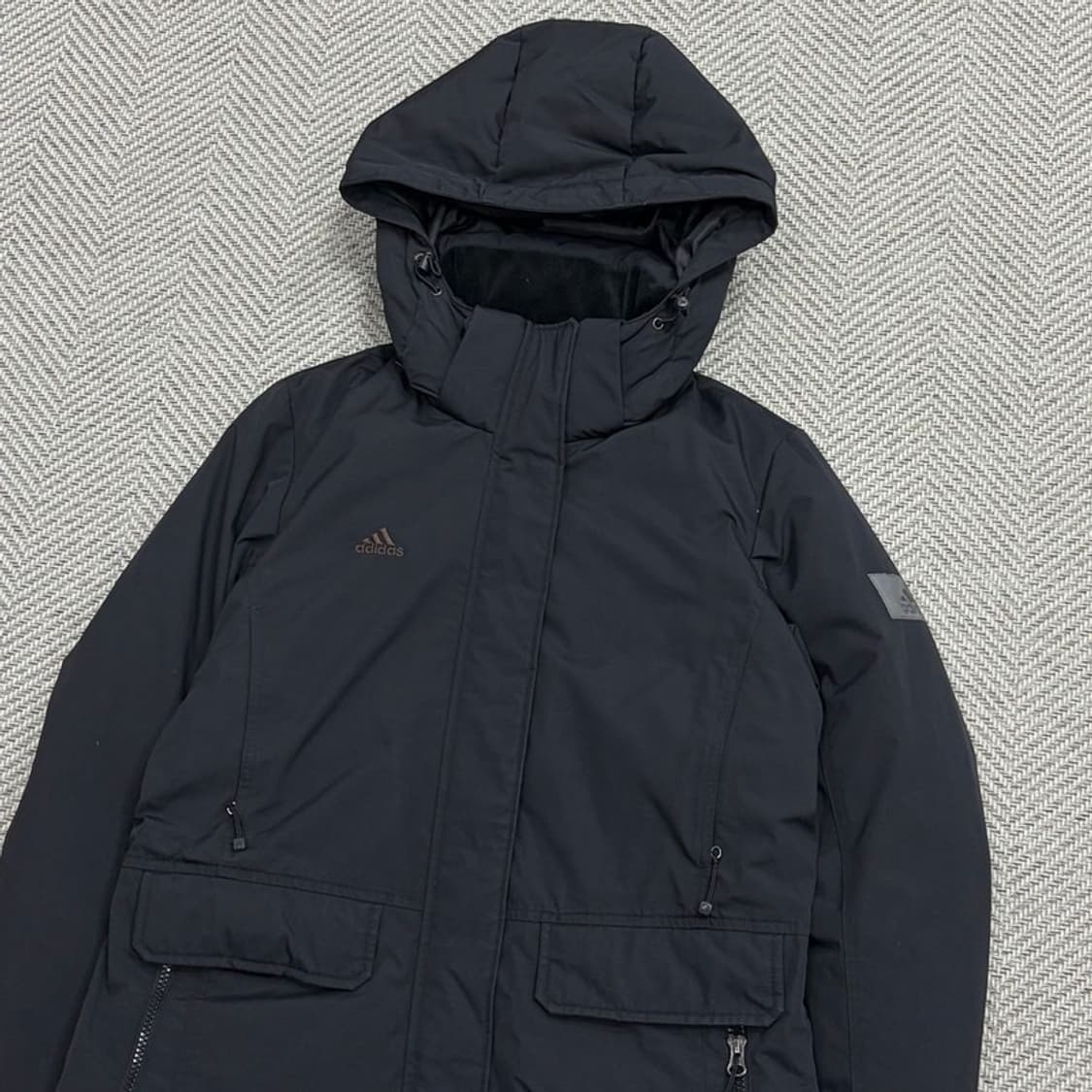 아디다스 덕다운 워크패딩 v1686 상품이미지3