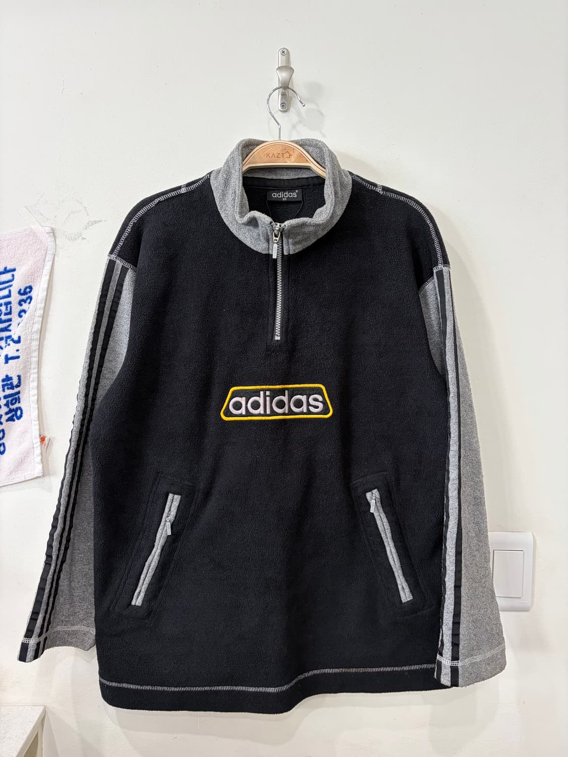 403. 아디다스 올드스쿨 빈티지 후리스 반집업 상품이미지1