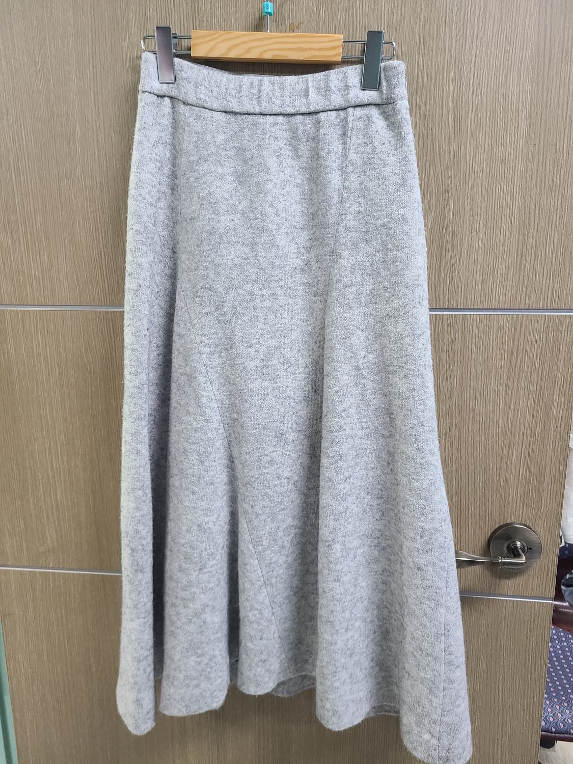 오즈세컨 니트 롱스커트  상품이미지1