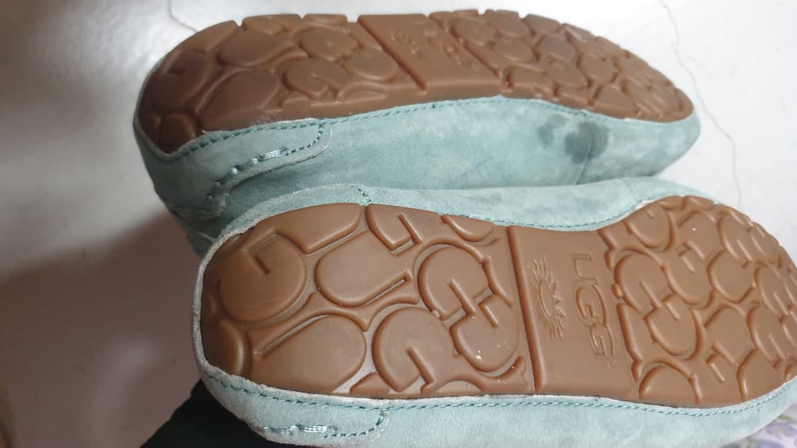 UGG 여성 모카신 앤슬리민트 240 상품이미지7