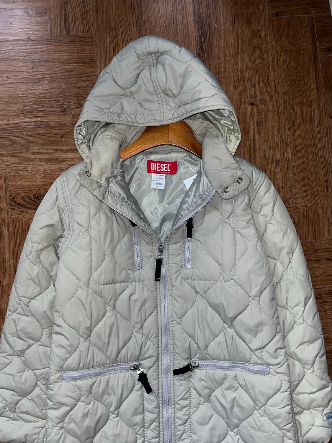 Diesel 디젤 퀄팅 후드 롱자켓 상품이미지3