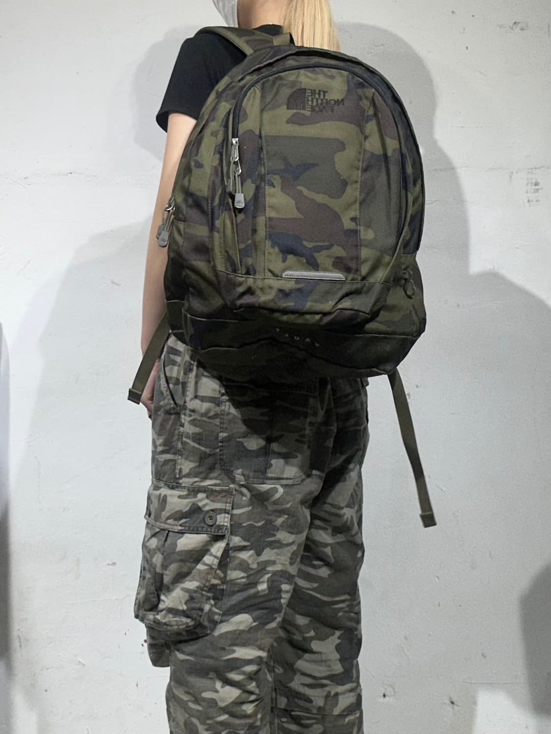 노스페이스 카키 밀리터리 카모 백팩 가방  상품이미지1