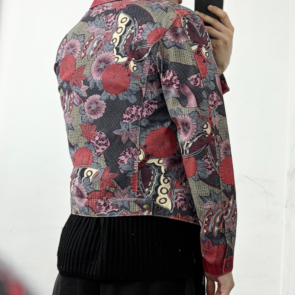 Dobbis Family 패턴 트러커 자켓 상품이미지3