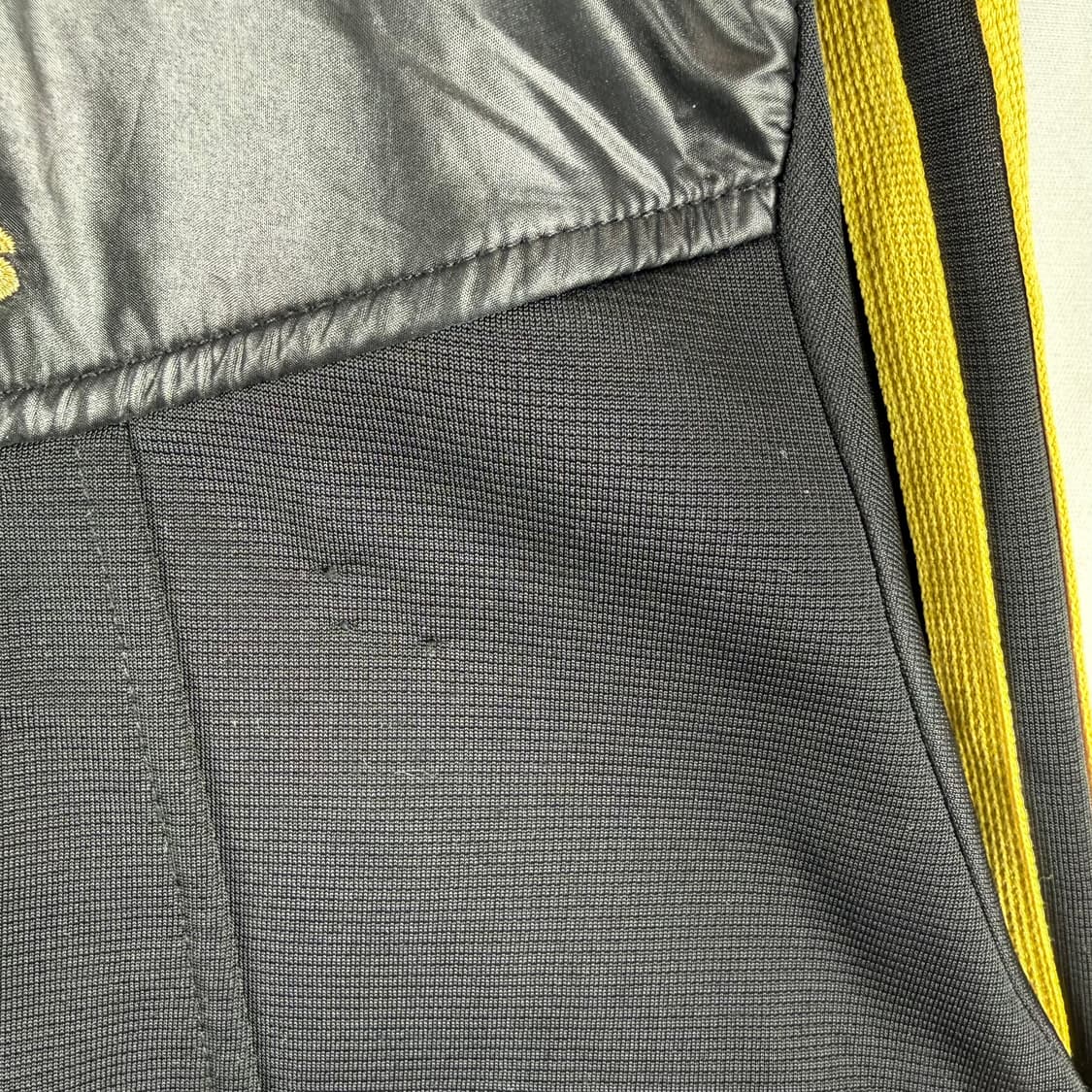 105) 아디다스 올드스쿨 트랙탑 져지 검골 상품이미지4