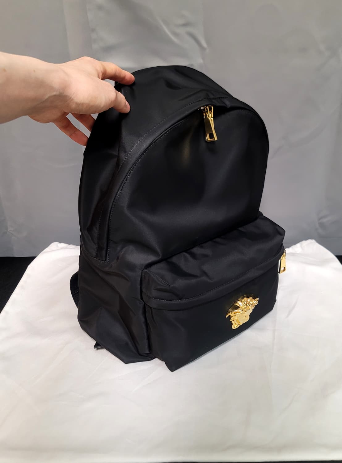 베르사체 백팩,크로스백,가방(고야드디올샤넬보
테가루이비통구찌셀린느생로랑) 상품이미지2