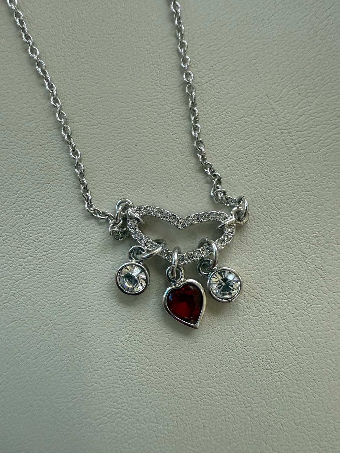 새상품) 스와로브스키 레드 하트 참 네크리스 실버 은 금 골드 다이아 티 상품이미지6