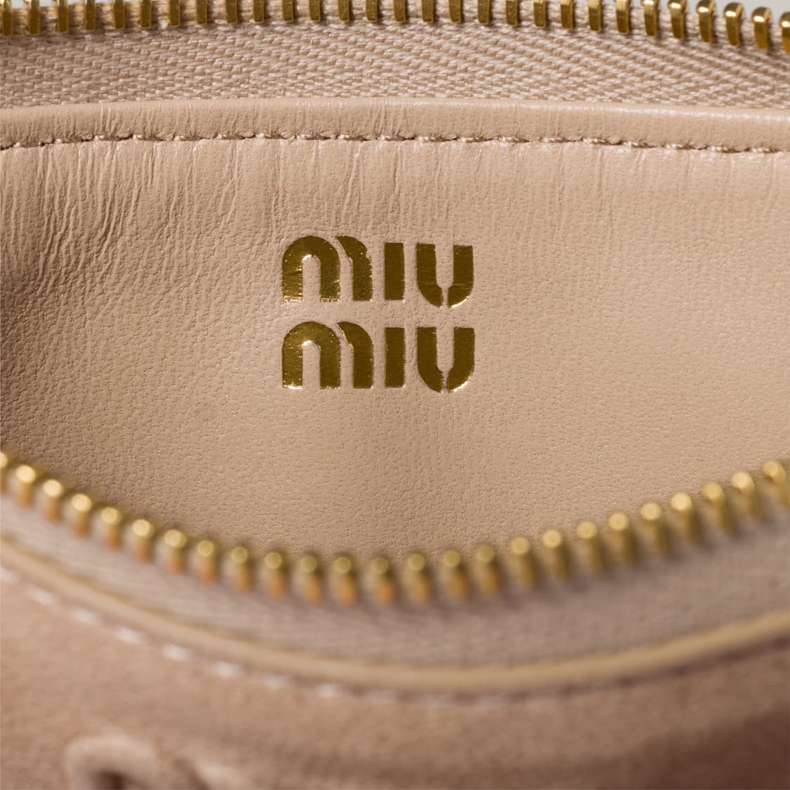 미우미우 26ss 엔벨롭 카드 지갑/코드 상품이미지3