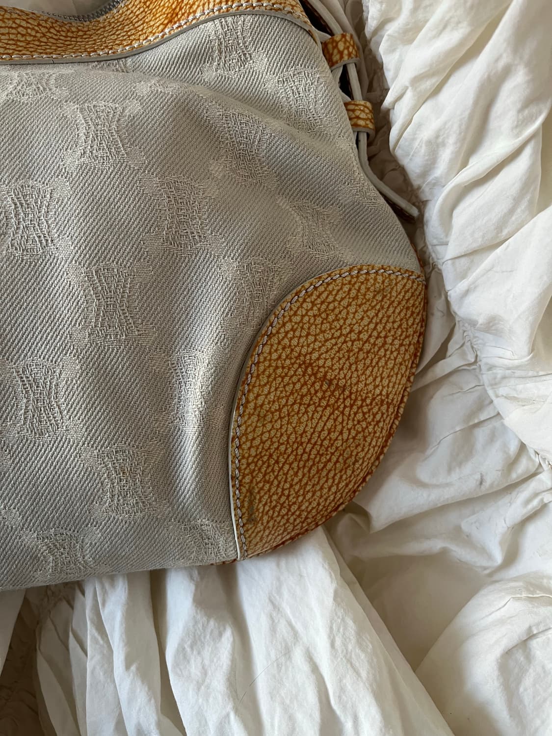 셀린느 숄더백 상품이미지4