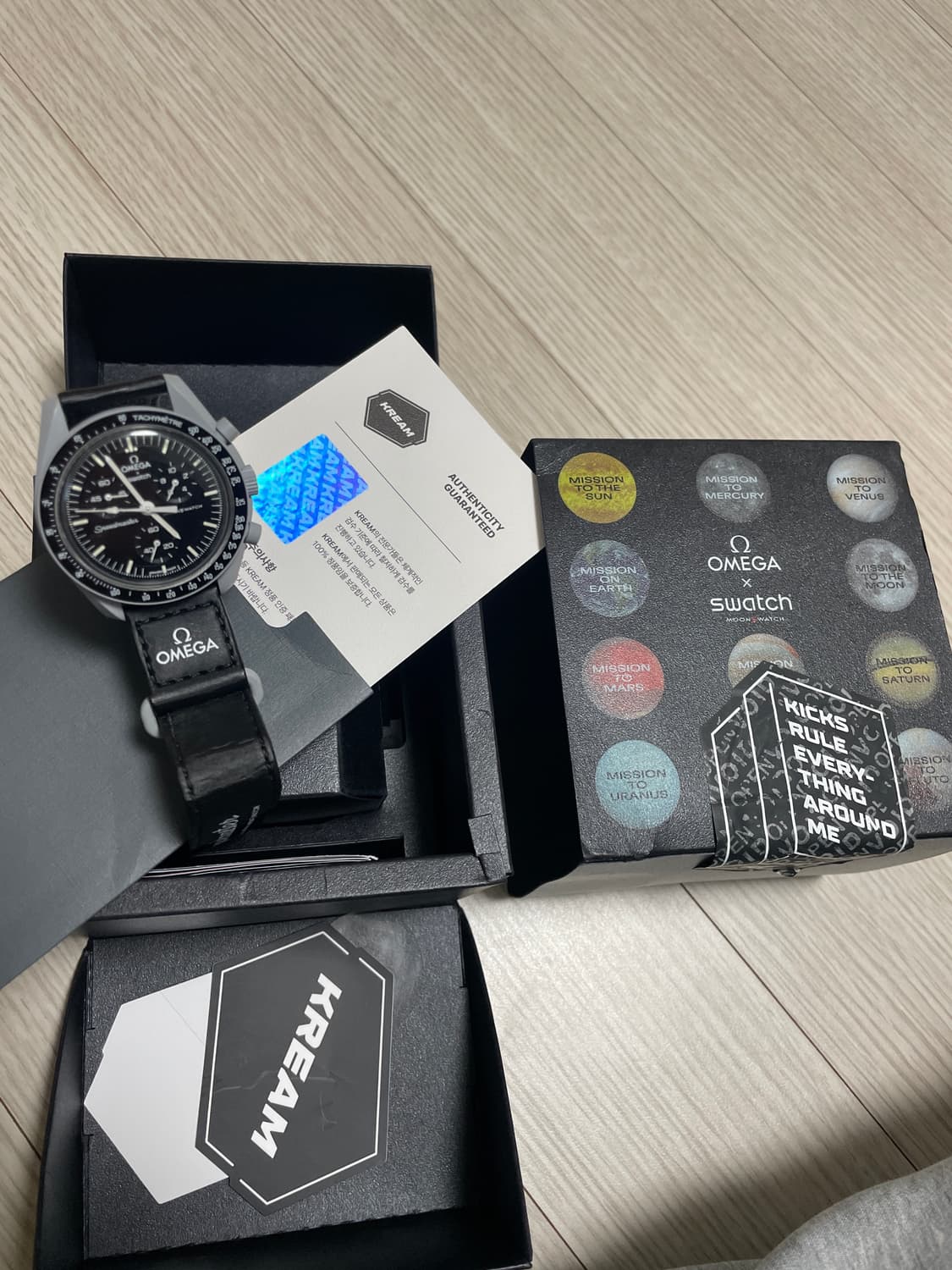 오메가X스와치 문스와치 머큐리 풀박스입니다 상품이미지1