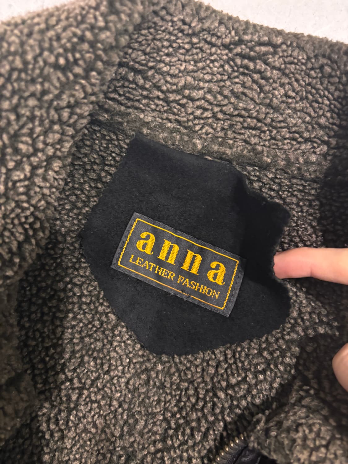 Anna 스웨이드 무스탕 상품이미지3