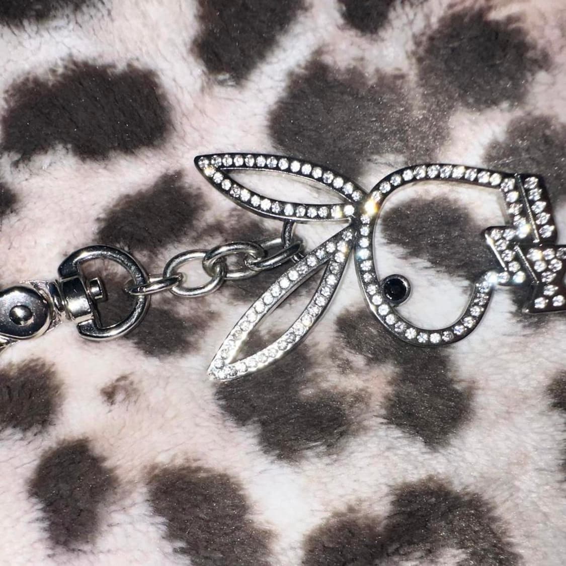 플레이보이 버니 패턴 지퍼 지갑 스카이블루 상품이미지3