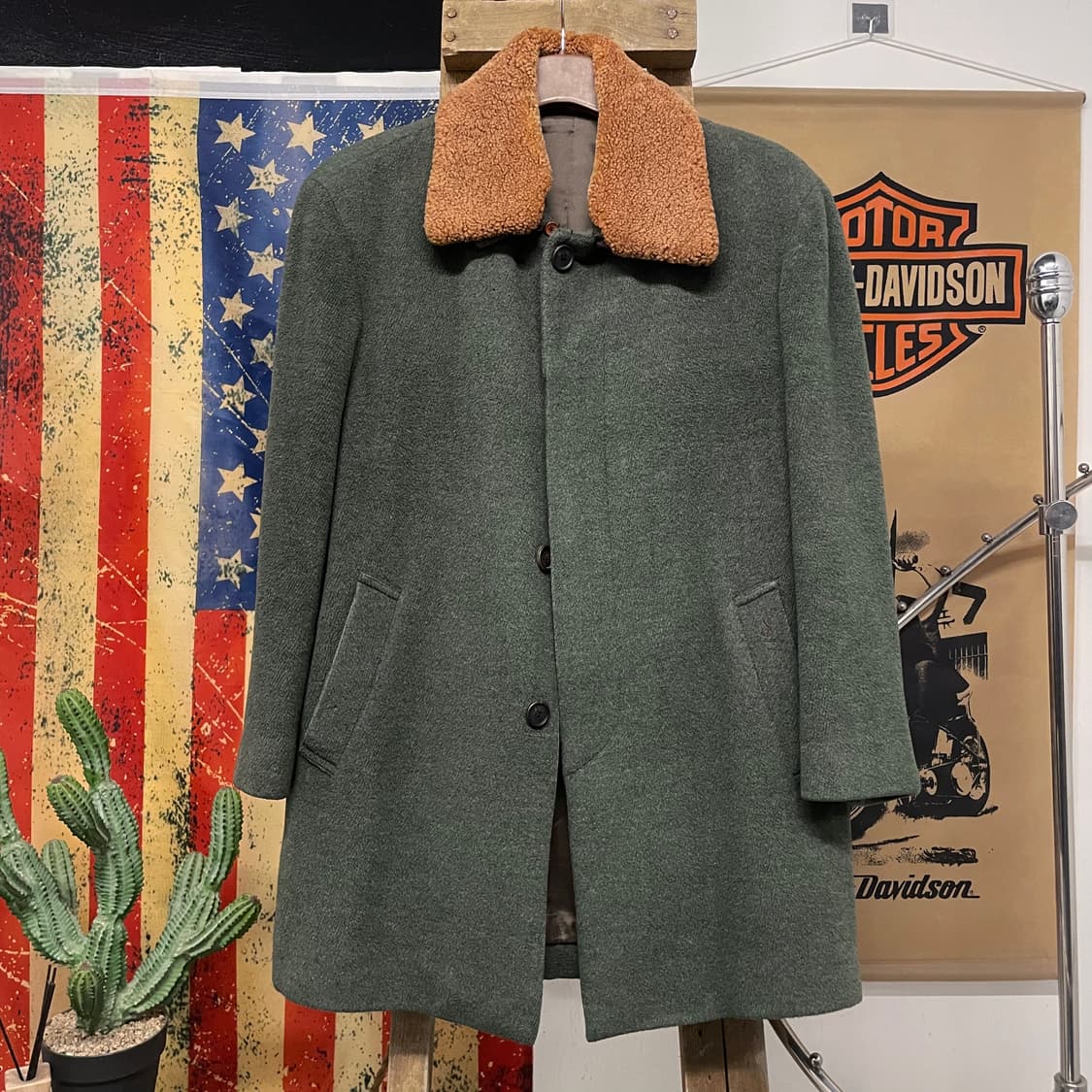 입생로랑 YSL 시어링 카라 탈 부착 울 코트 상품이미지1