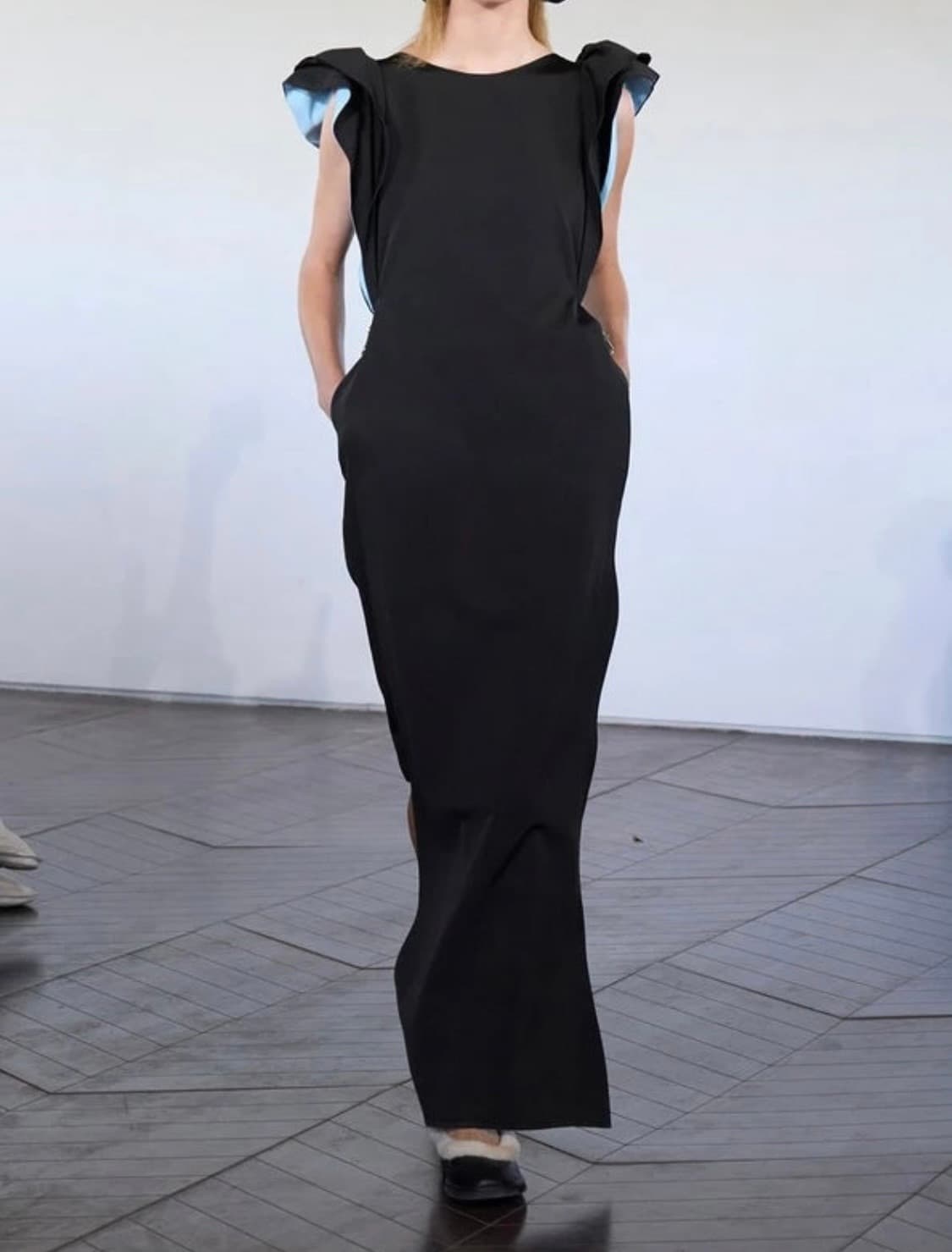 어그 조라 레더 발레리나 시어링 플랫슈즈 블랙 상품이미지2