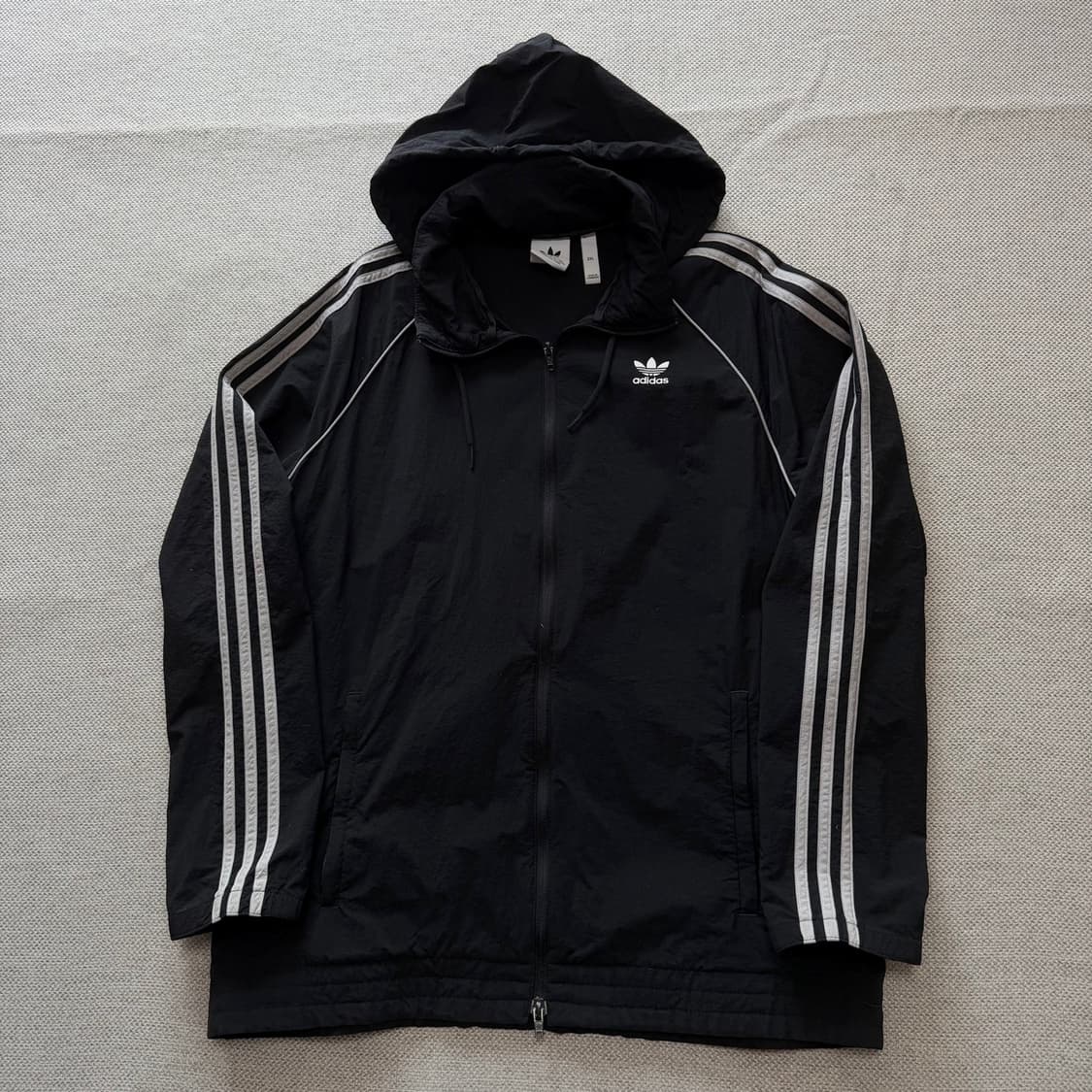아디다스 오리지널 로고 바람막이 상품이미지1