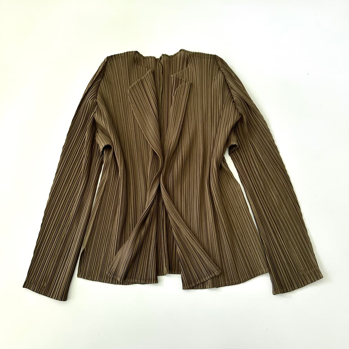 이세이미야케 플리츠플리즈 pleats please 가디건 상품이미지2