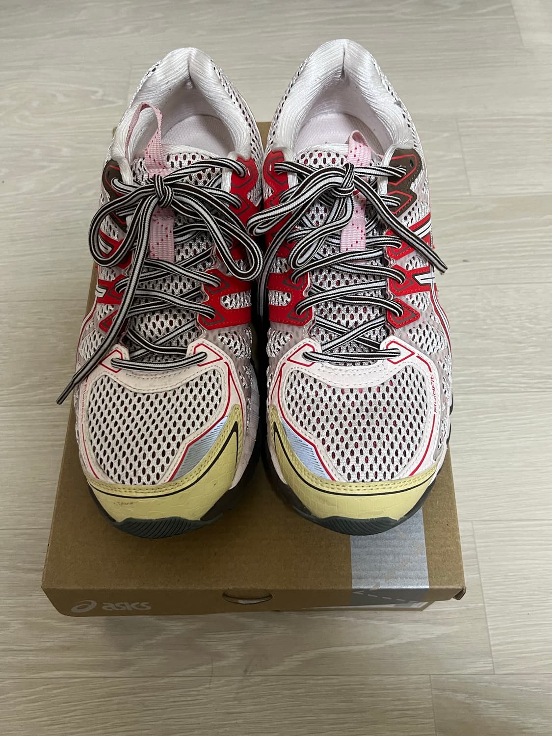 아식스 UB9-S 젤카야노 20 크리스탈핑크레드 상품이미지3