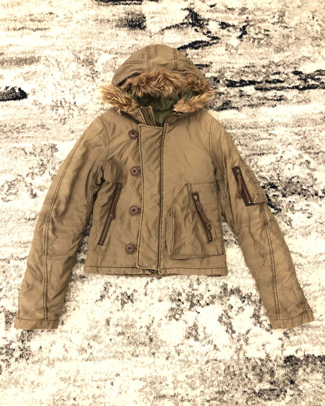 00‘s • y2k 카키 퍼 후드 패딩 상품이미지1