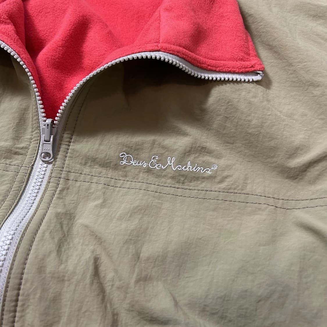  데우스 엑스 마키나  봄버 재킷 상품이미지6