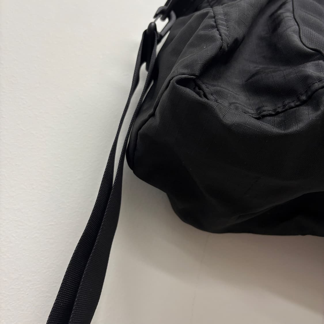 노스페이스 블랙 더플백 상품이미지3