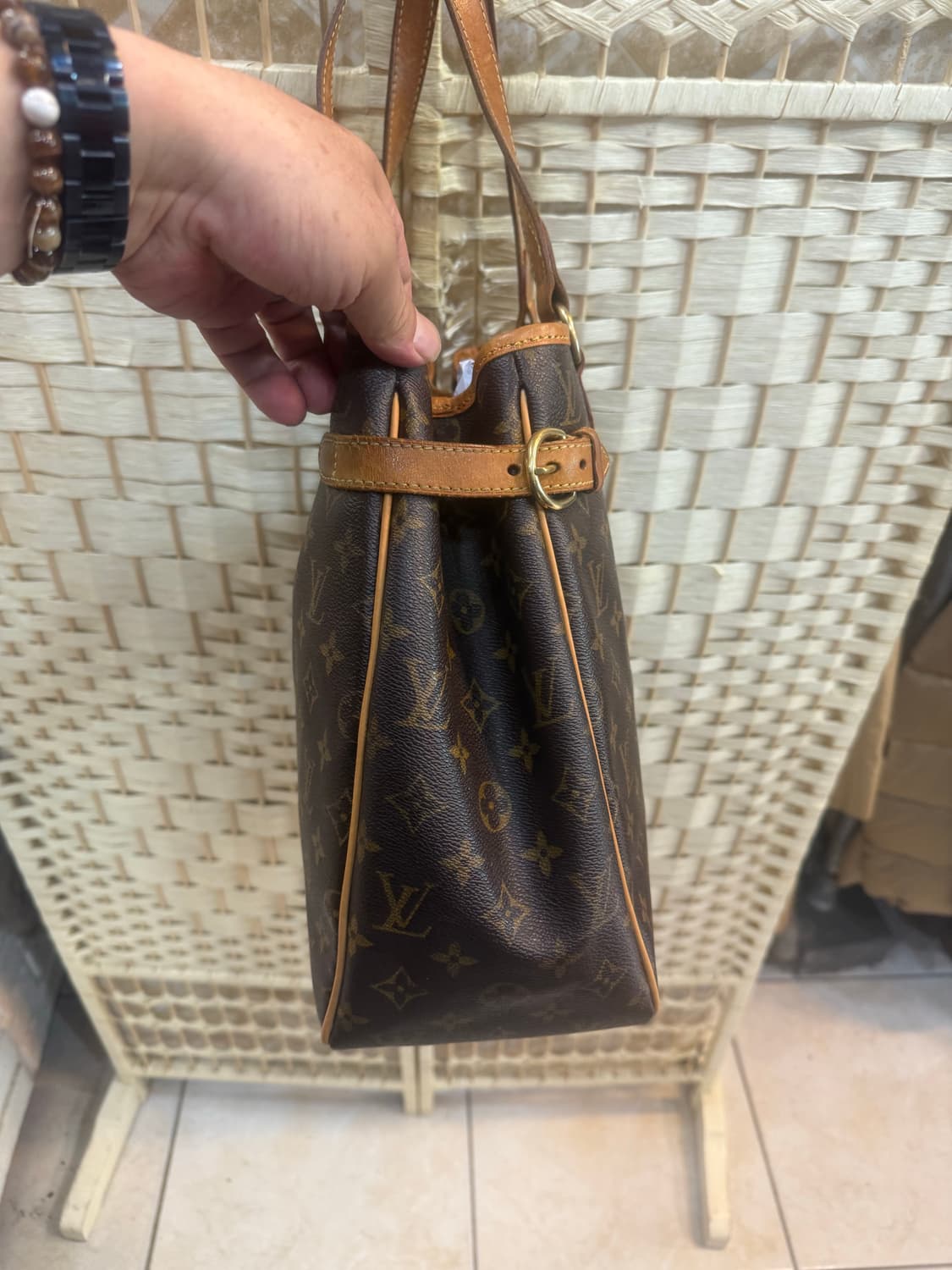 정품 루이비통 베티놀즈 호리즌탈 숄더백 팝니다 상품이미지4