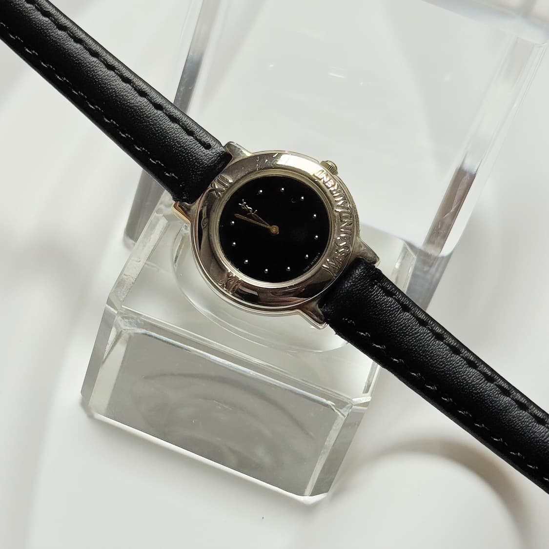 빈티지 YSL 입생로랑 빈티지 로고 각인 베젤 블랙 도트 워치 상품이미지2