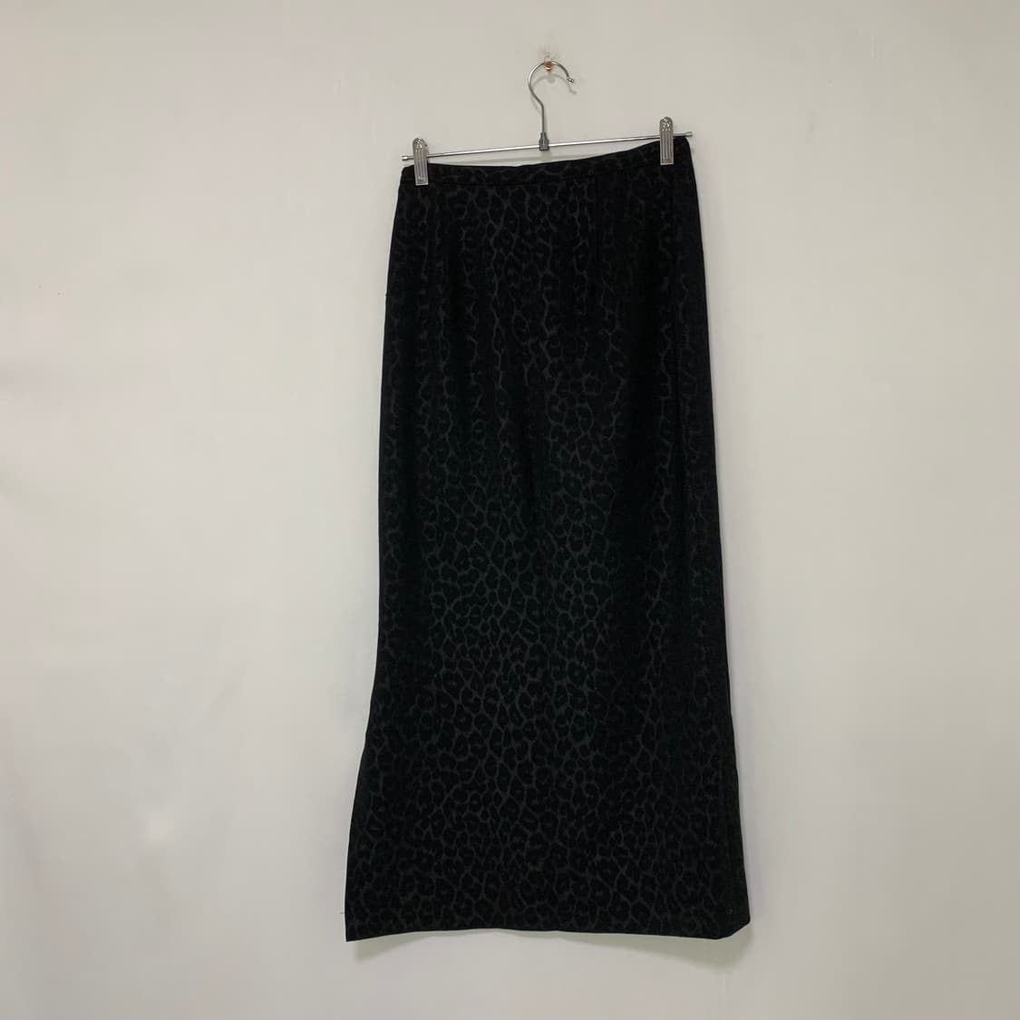 jpn G.K 일본 빈티지 트임 H라인 호피 레오파드 롱스커트 블랙 상품이미지5