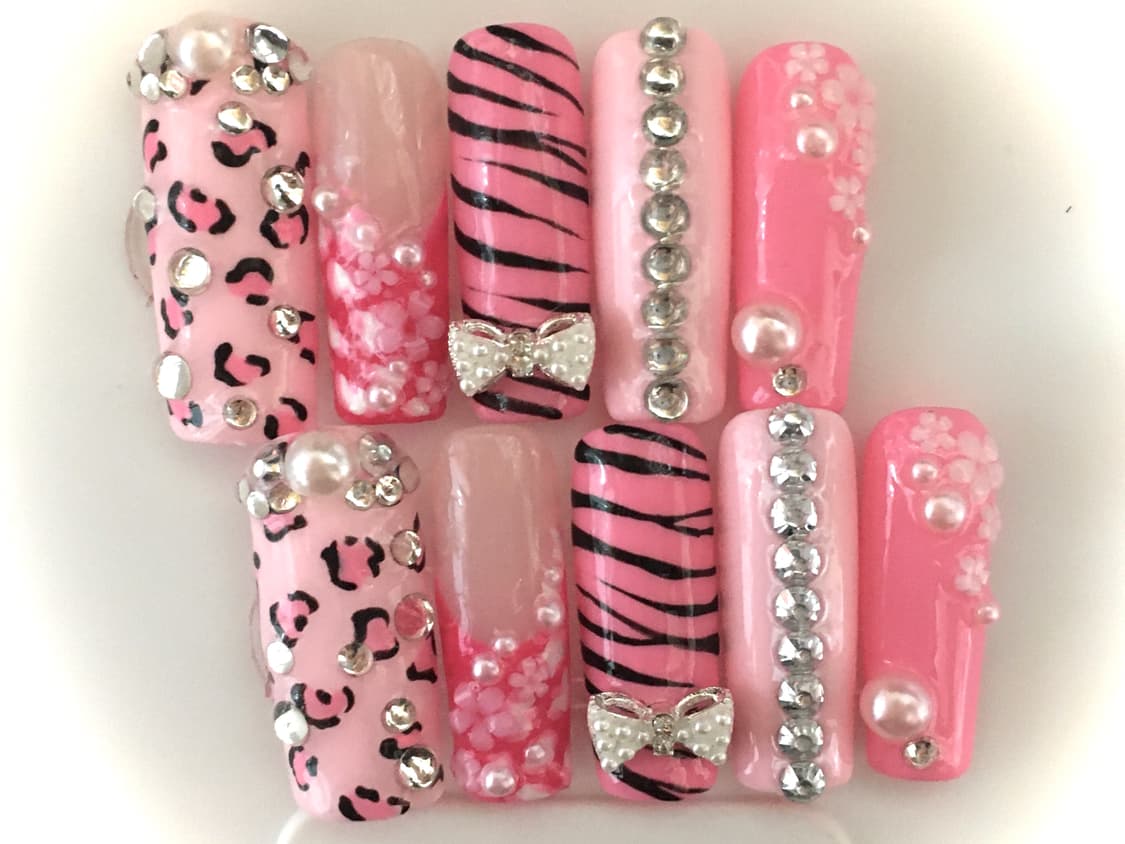 수제 네일  ( ⸝⸝･̆⤚･̆⸝⸝) 상품이미지1