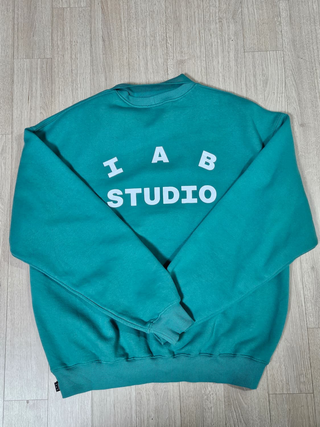 아이앱스튜디오 민트 맨투맨 L사이즈 상품이미지2