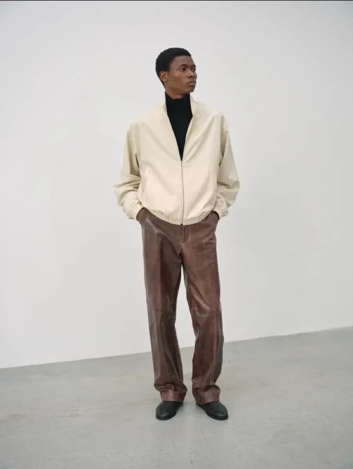 오라리 24fw 트로피컬 울 블루종 상품이미지2