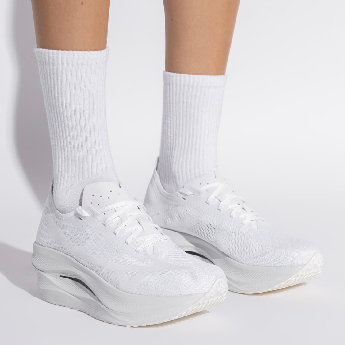 [36.5,37,38.5]꼼데가르송x미즈노 25fw 웨이브 스니커즈 상품이미지2