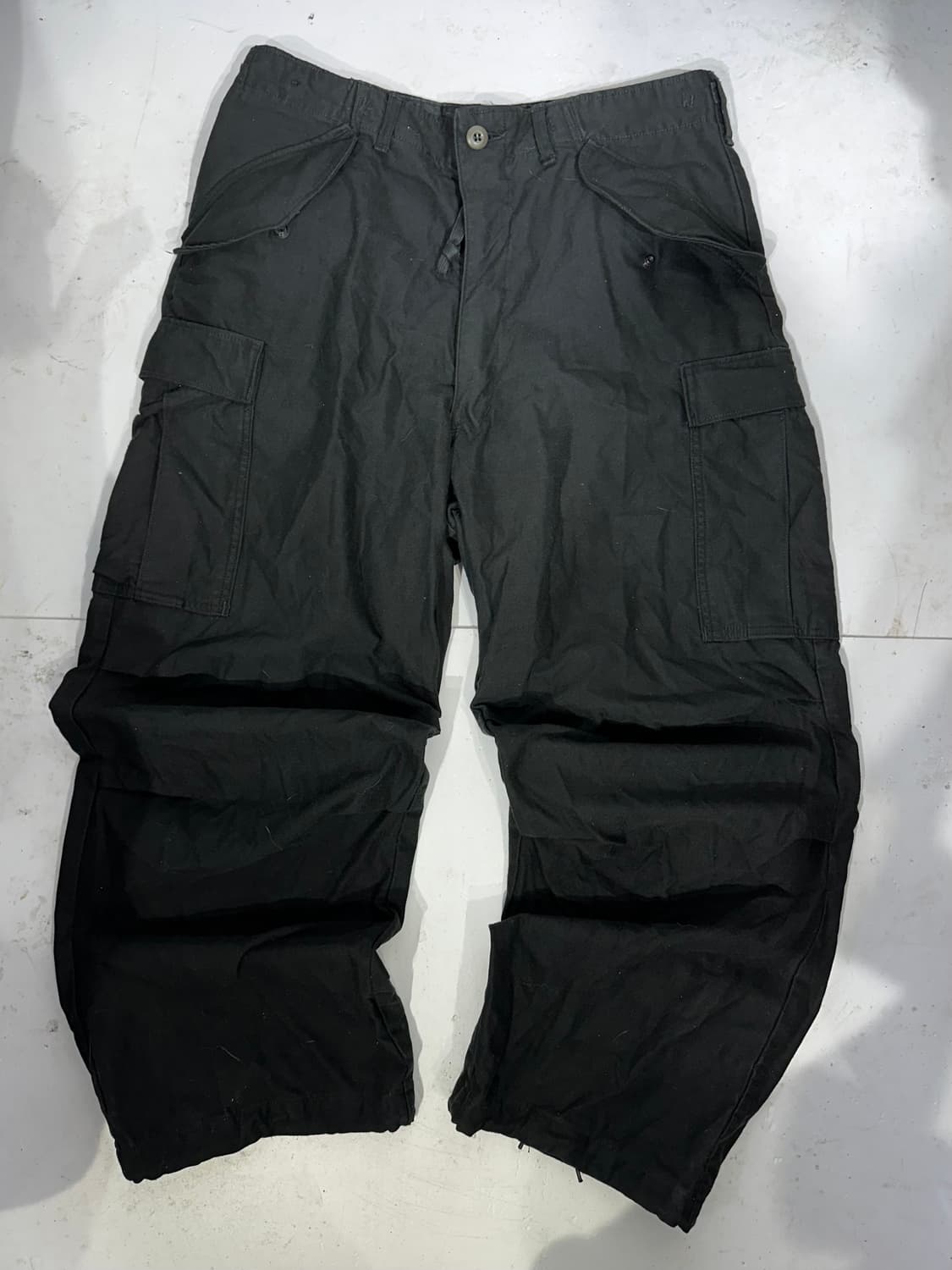 빈티지 블랙 포켓 디테일 벌룬핏 와이드 카고 팬츠  상품이미지4