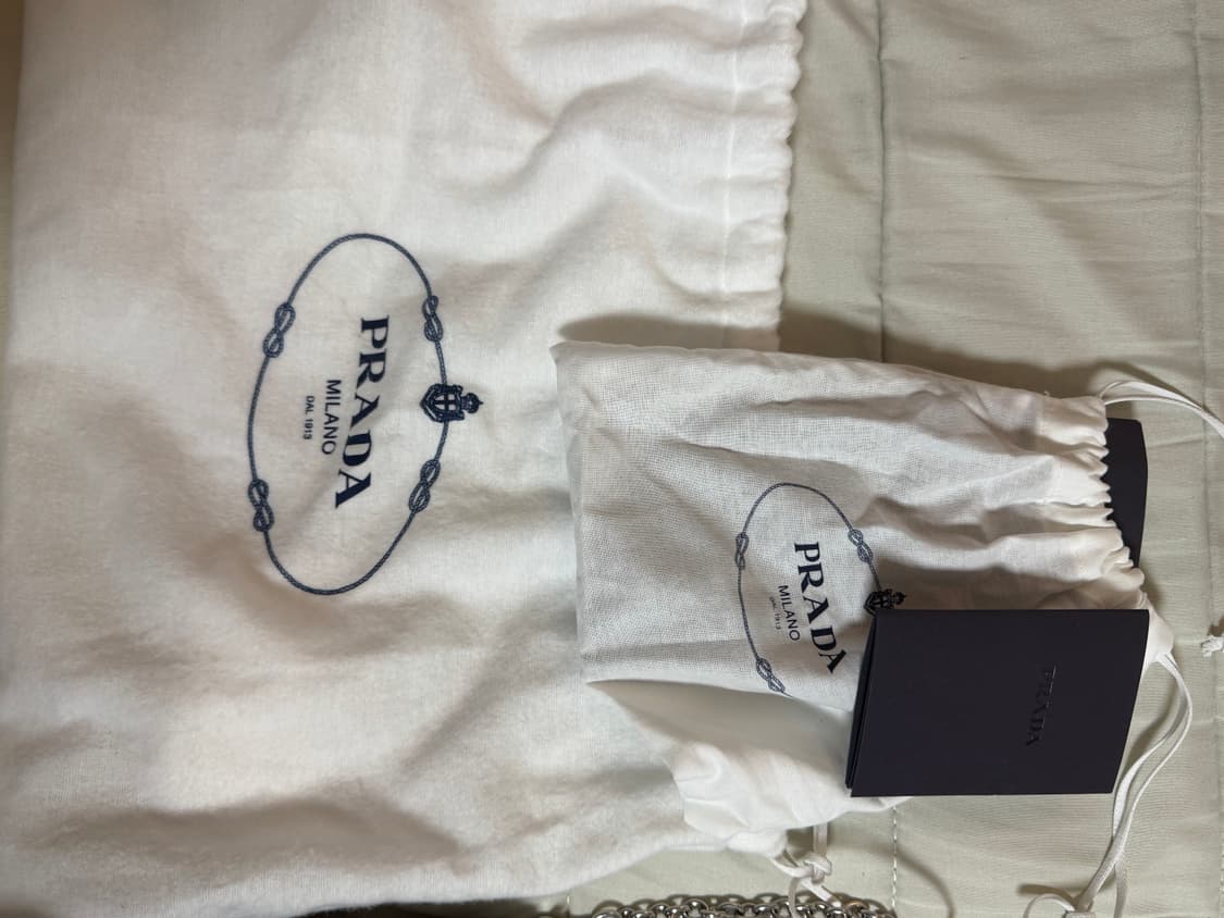 프라다 테수토 여성호보백 블랙 풀구성 / 24년8월 일본오사카매장직접구매 상품이미지6