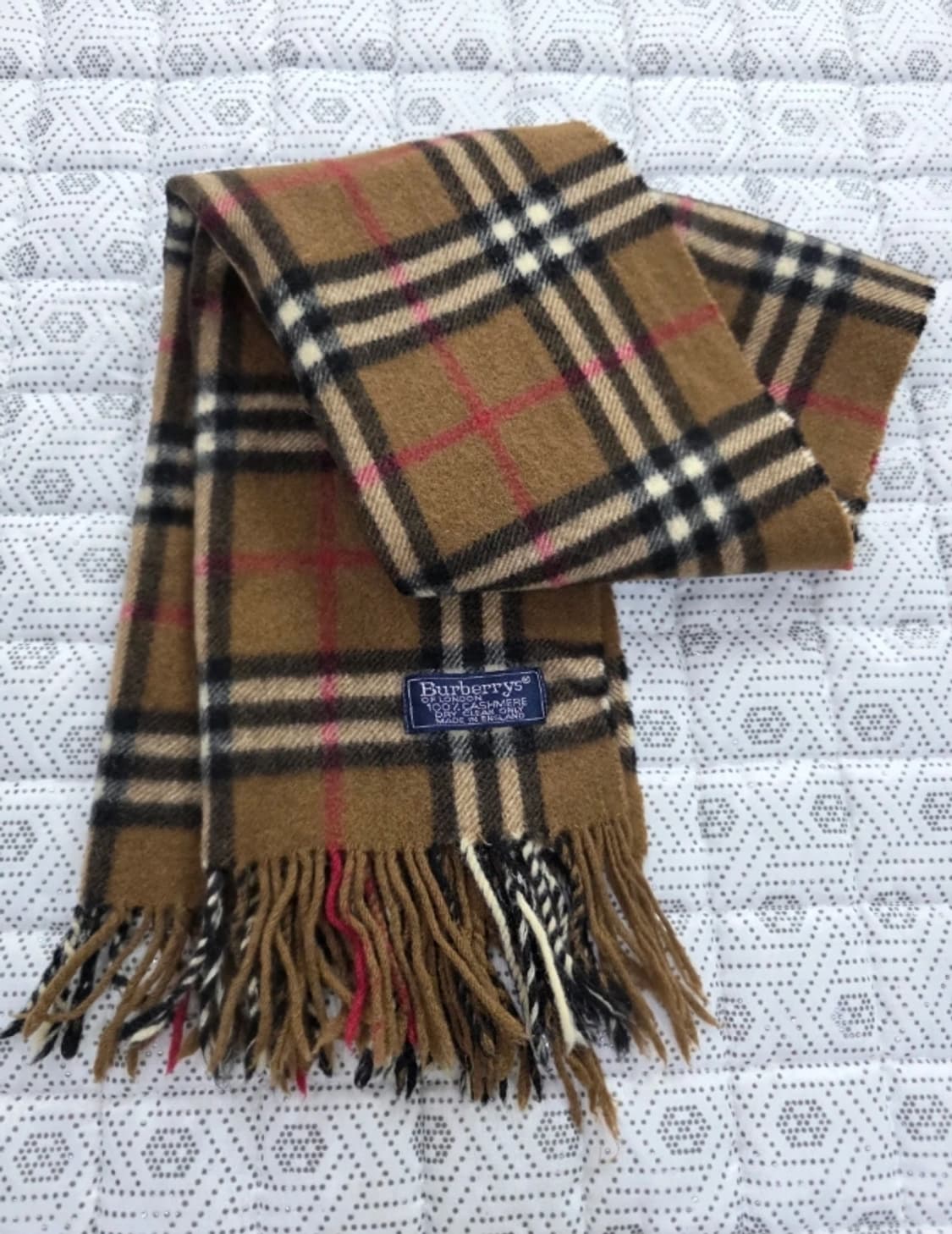 정품 버버리 캐시미어 머플러 상품이미지1