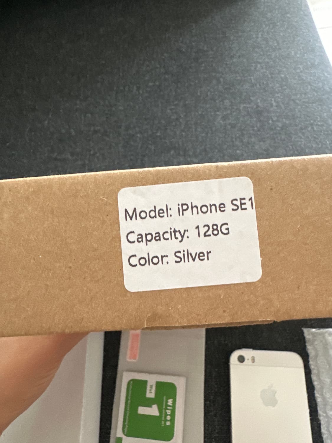 아이폰 se 상품이미지3