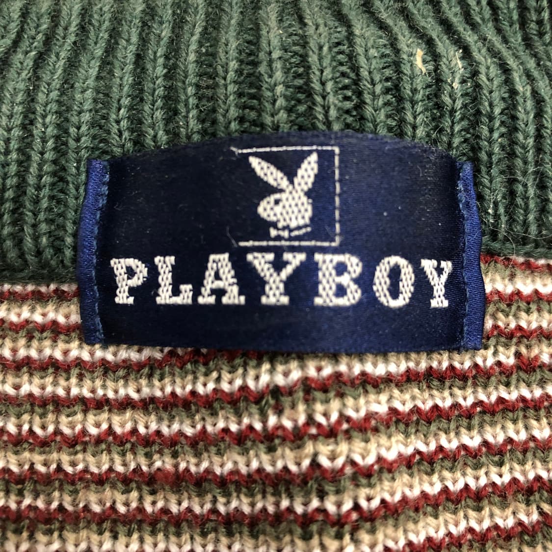 플레이보이 빈티지 패턴 니트 스웨터 상품이미지4