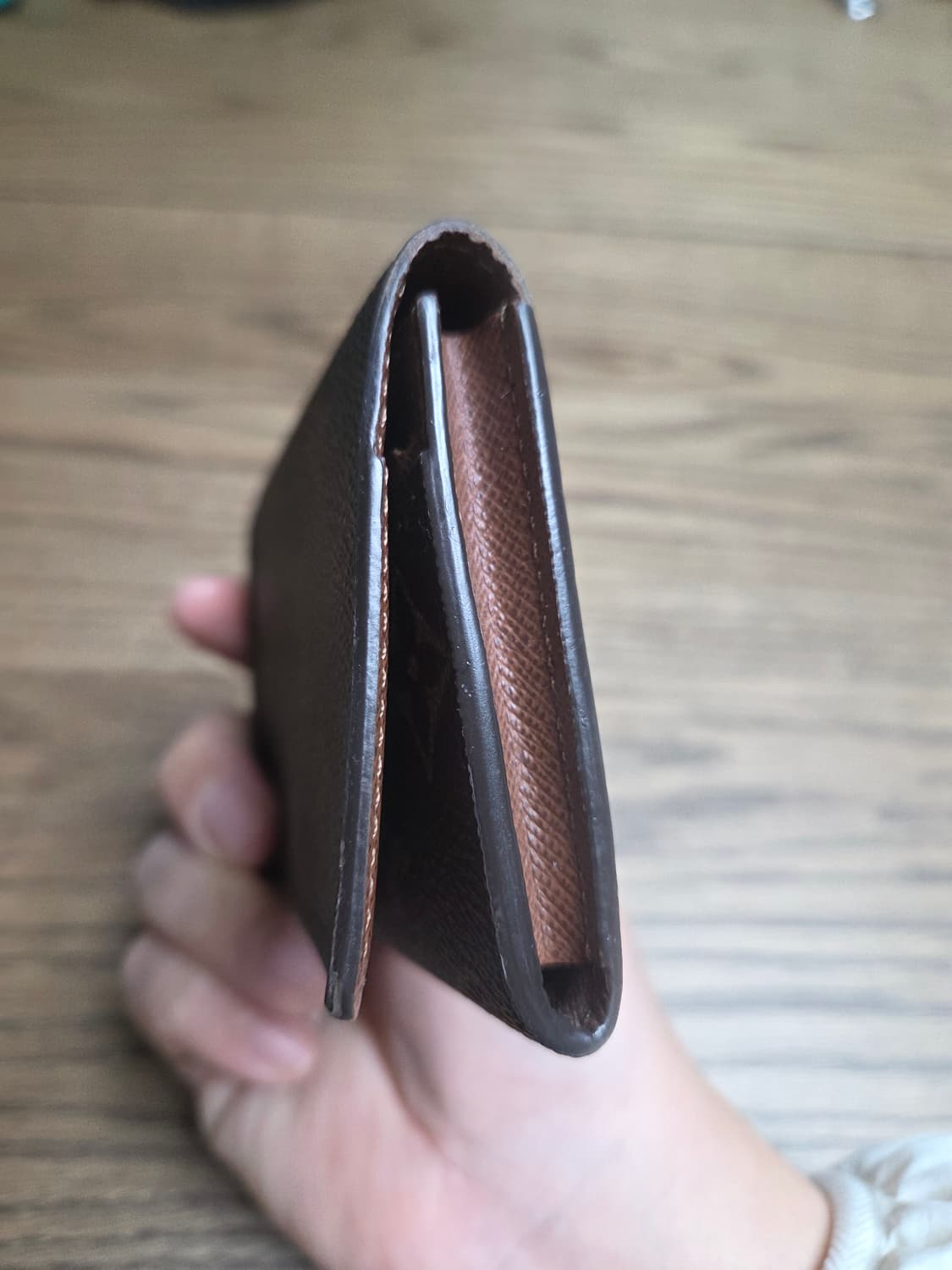 정품 루이비통 카드지갑 상품이미지4