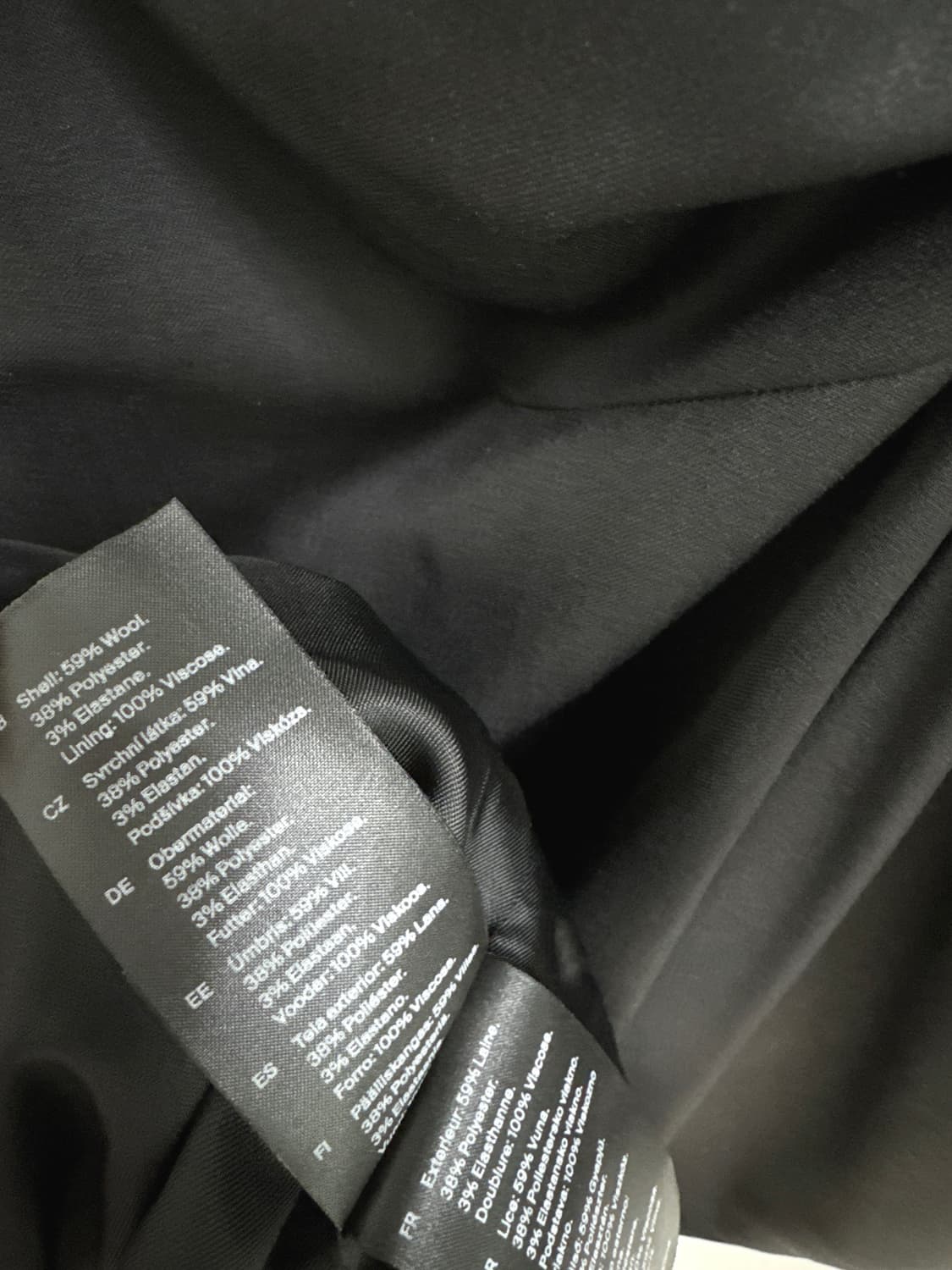 코스 백 드레이프 블랙 원피스 상품이미지10