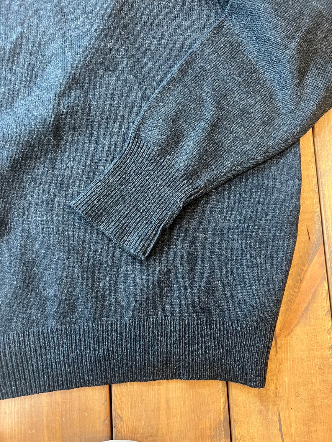 폴로 차콜 카라 니트 상품이미지8