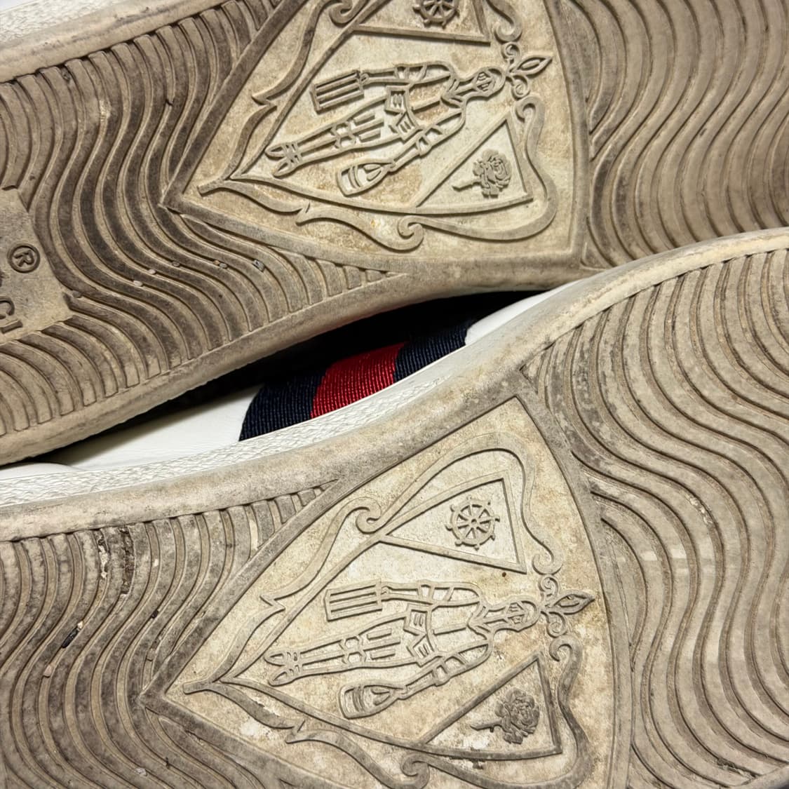 구찌 에이스 LOVED 자수 스니커즈 36 상품이미지9