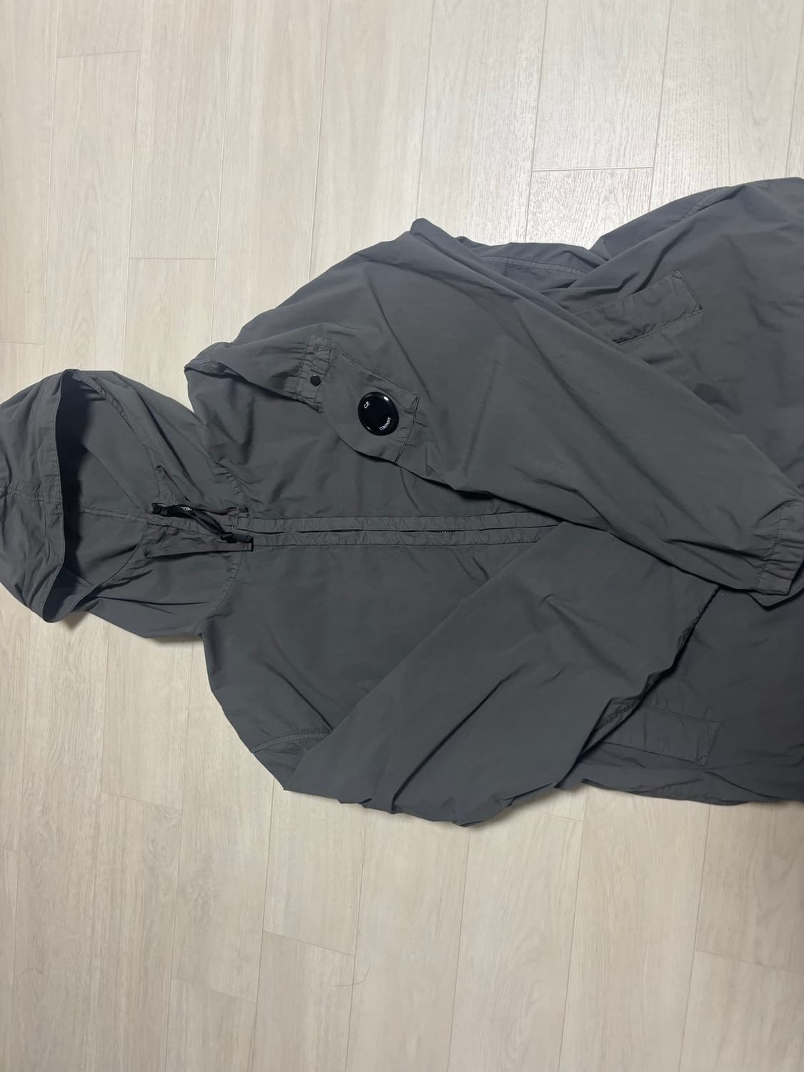 2026 신상 cp 컴퍼니 고글 바람막이 xl 상품이미지1