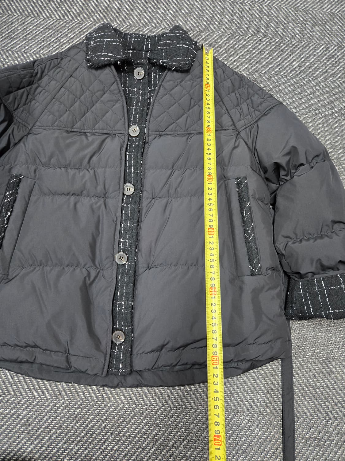 지컷 21ss 블랙 퀼팅 체크 배색 구스다운패딩 자켓 상품이미지8